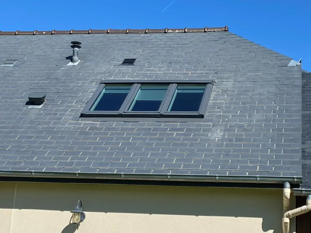 Pose velux et fenêtre de toit à Rives-du-Couesnon